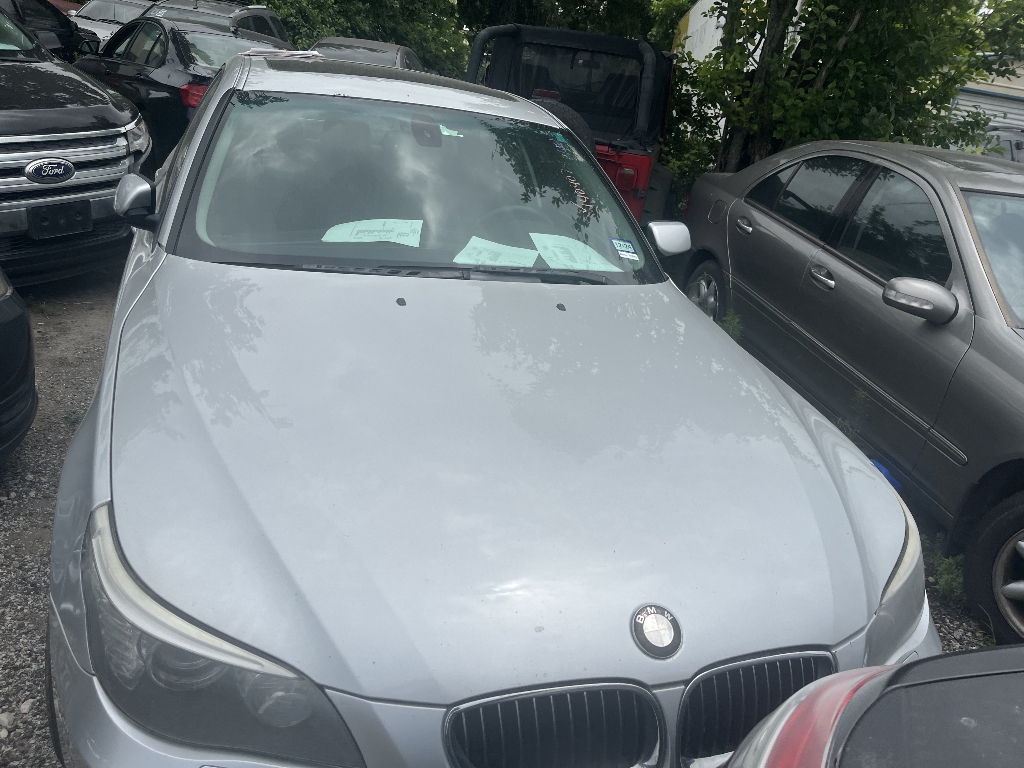2008 BMW 5 Series 535xi's photo