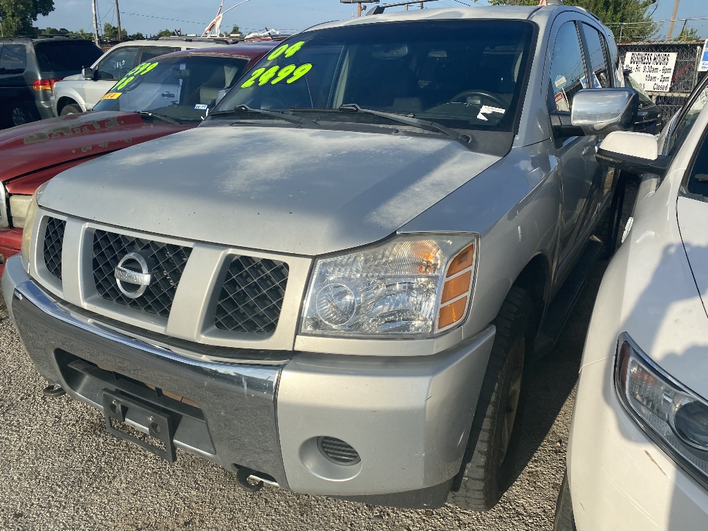 2004 Nissan Armada SE