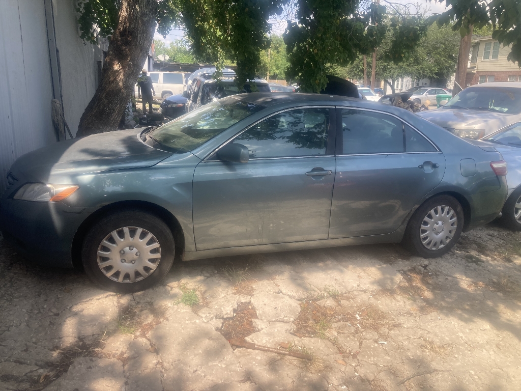 2009 Toyota Camry's photo