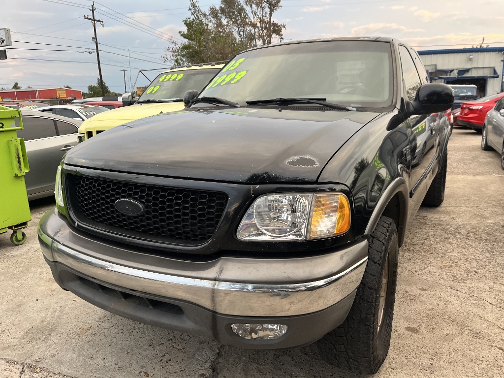 2003 Ford F-150 XLT