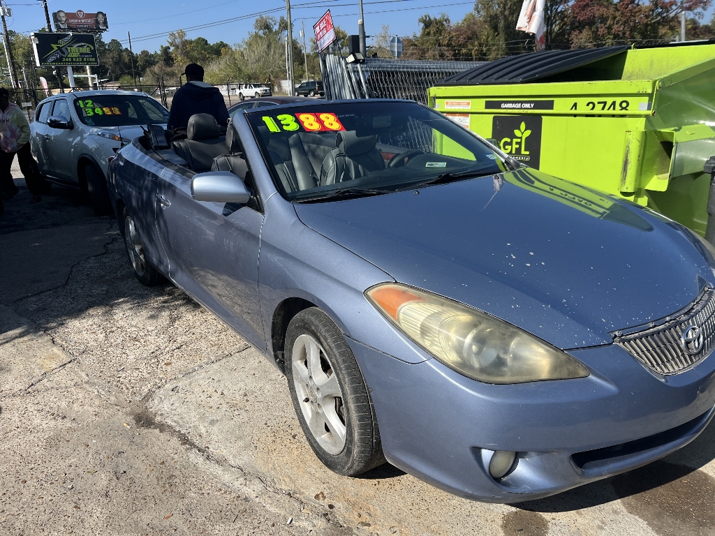 2006 Toyota Camry Solara SE's photo