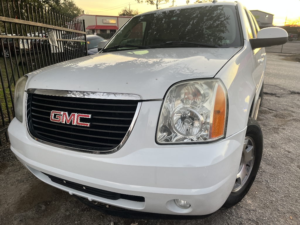 2007 GMC Yukon XL's photo