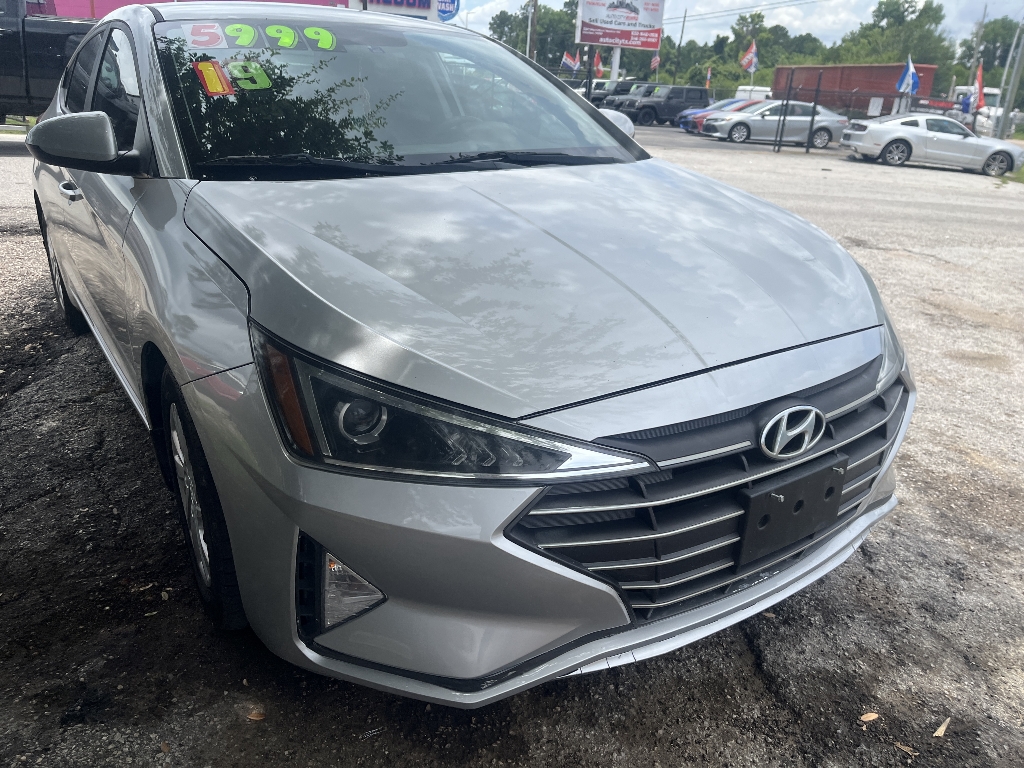 2019 Hyundai Elantra 2.0 SE A/T's photo