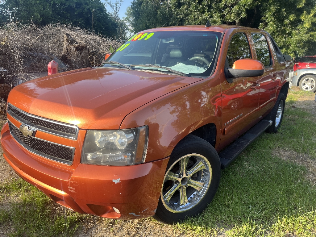 2007 Chevrolet Avalanche 2WD Avalanche w/1LS's photo